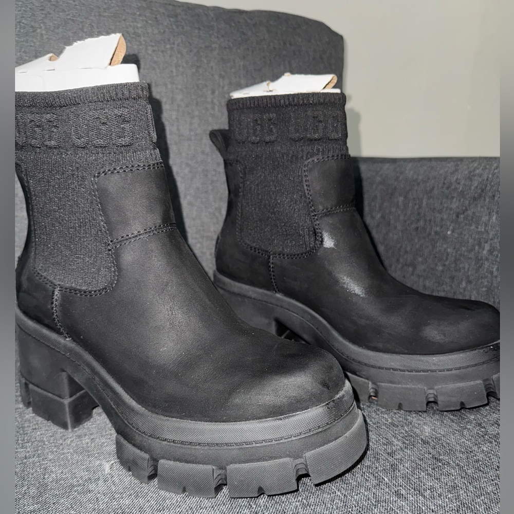 UGG Wmns Brooklyn Chelsea Boot